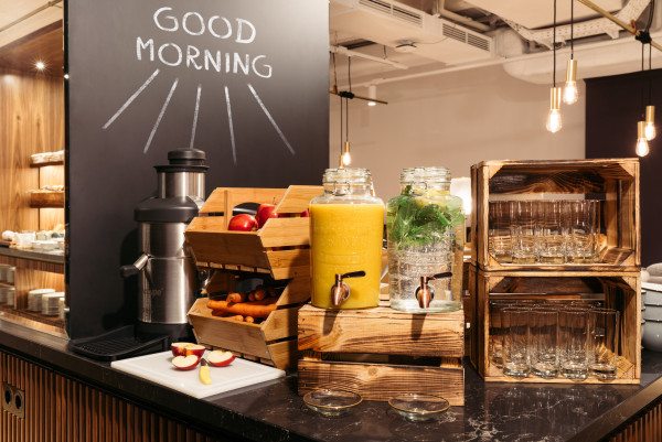  Breakfast buffet in the Hotel Schani Salon