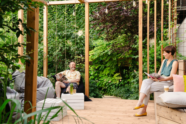 Guests in Schani's Garden